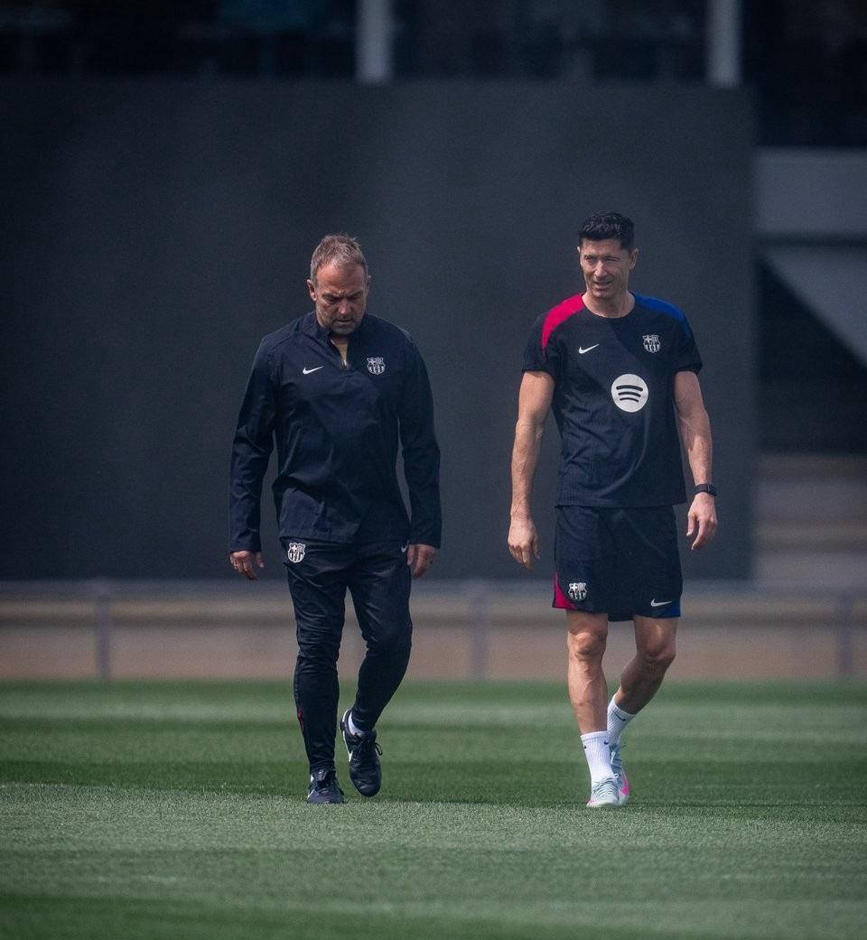 转折点！那不勒斯再遭质疑；国王杯转会期攻防权衡；震撼外界；更衣室氛围转暖的简单介绍