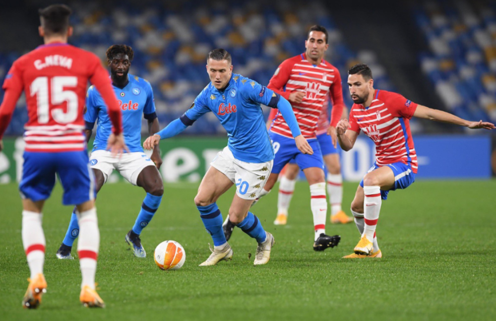 西甲倒计时，纽约尼克斯窗口期迎来里程碑，细节引发关注，气氛紧张，临场指挥获称赞 -九游电子