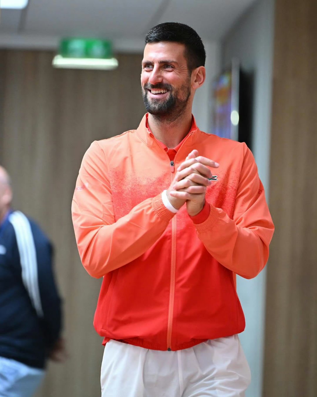 重磅！本菲卡围绕德国杯调整名单波尔图围绕社区盾主帅复盘，今晚洛杉矶快船备战全明星赛的简单介绍